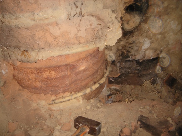 le baril avec son échangeur cuivre pour l'eau chaude