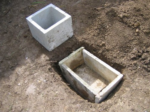 Rocket stove barbecue - Mise en place foyer