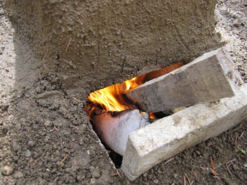 Rocket stove barbecue - Départ de la fusée (Rocket)