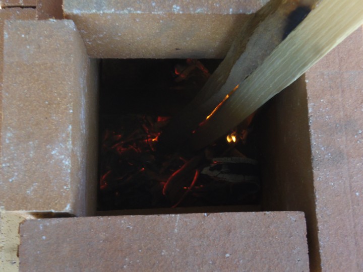 les flammes partent bien à l'horizontal