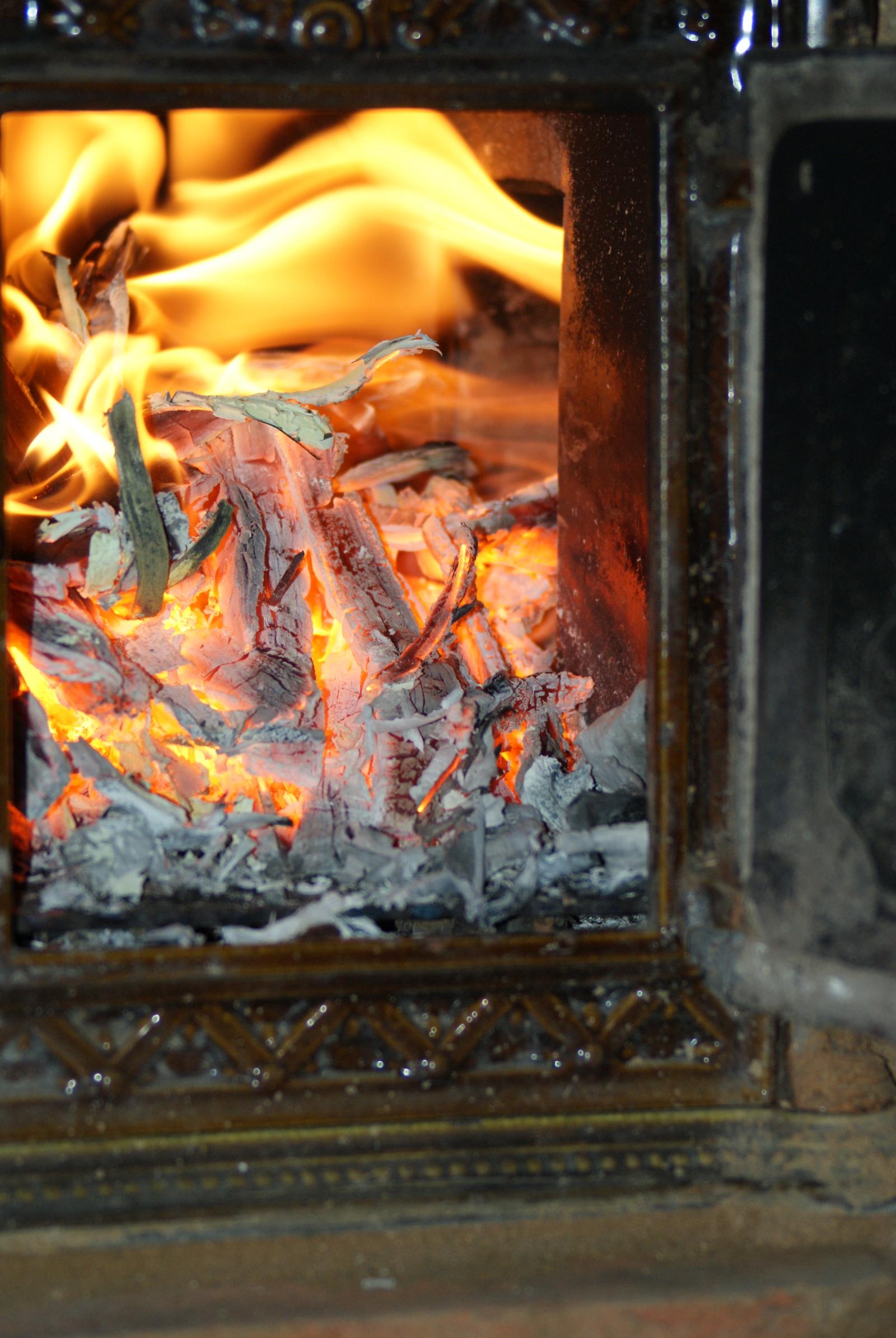 Flammes déviées par le P-chanel