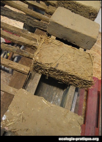 Bâtir écologique 2005