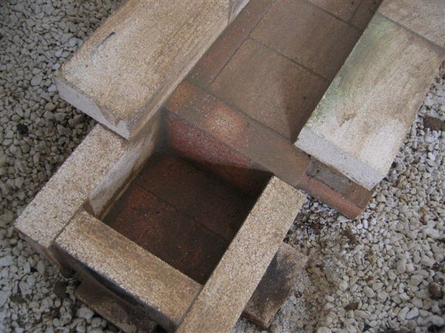 Rocket stove  - Cendrier admission
