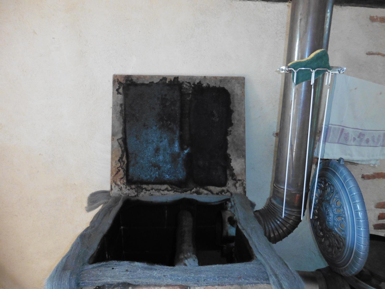 étanchéité plaque de fonte / briques à la laine d'acier