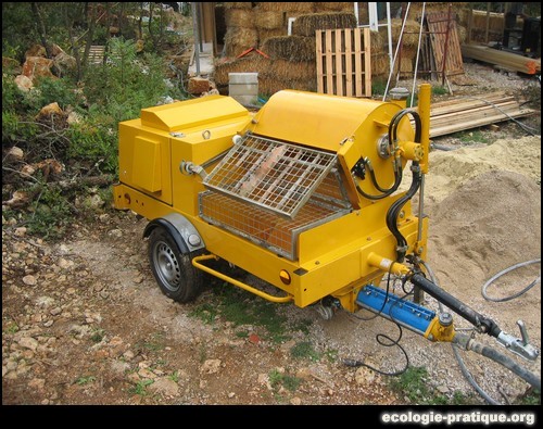 Machine à enduire